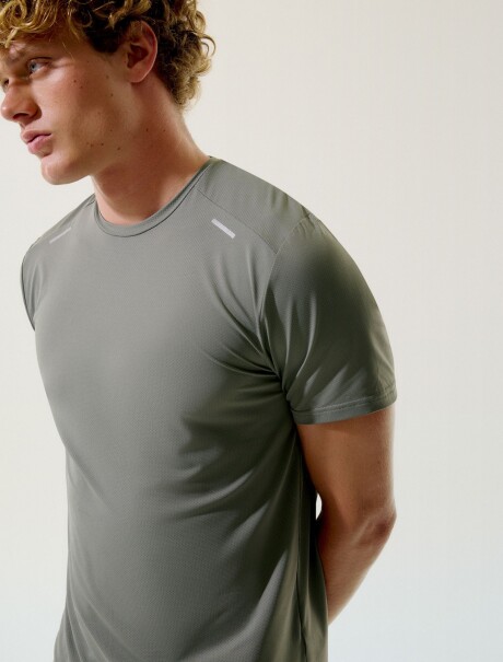 CAMISETA SPORT VERDE