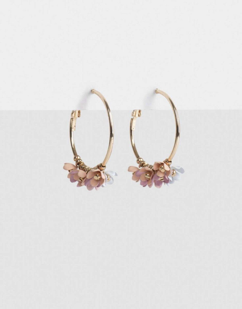 Argollas Con Flores - Dorado 