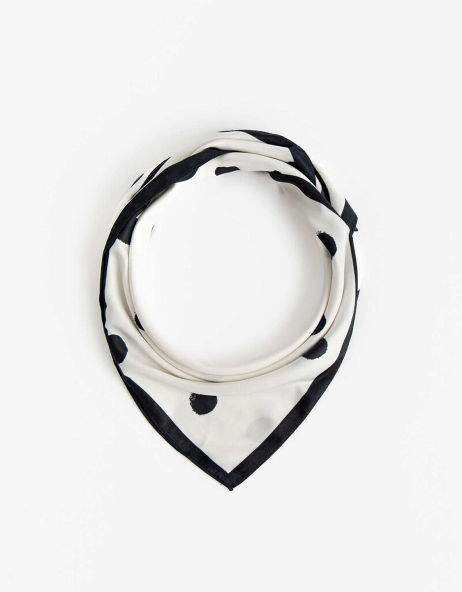 Pañuelo De Material Reciclado - Negro 