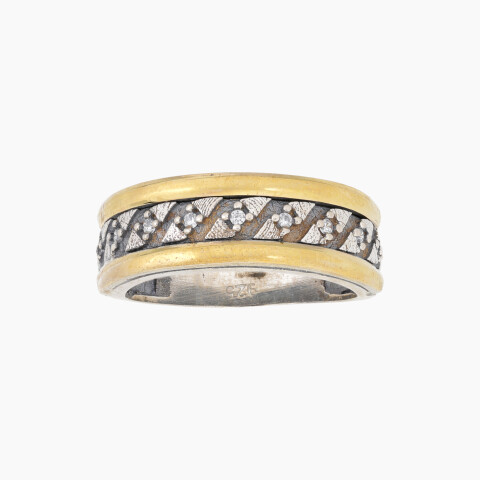 Anillo en Plata y Oro con circonias Anillo En Plata Y Oro Con Circonias