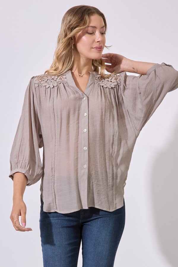 Blusa Crochet KHAKI