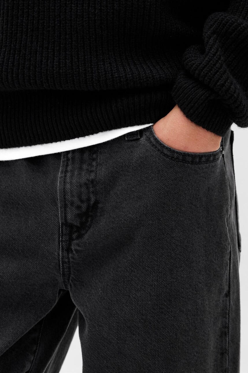 Jean Relaxed Niño Black Wash