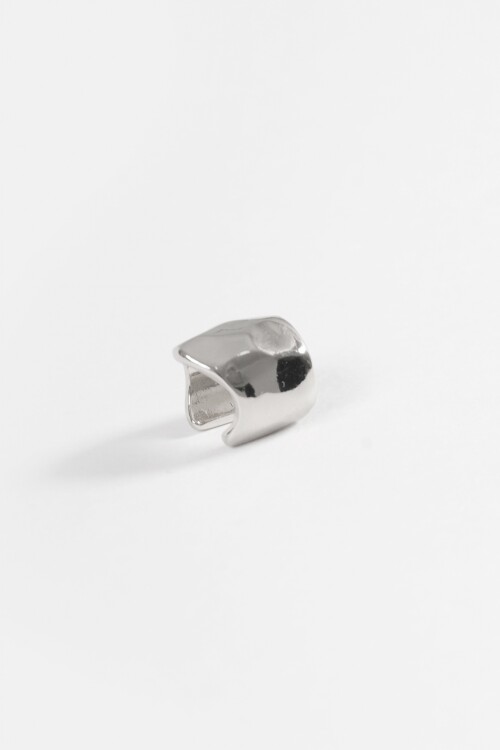 Earcuff bold plateado