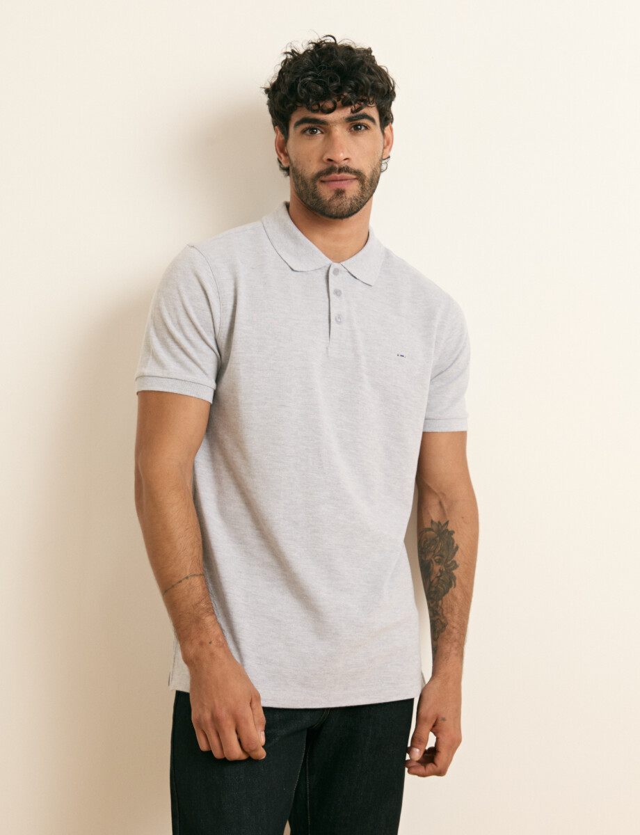 520752 REMERA HARRINGTON LABEL Gris Melange