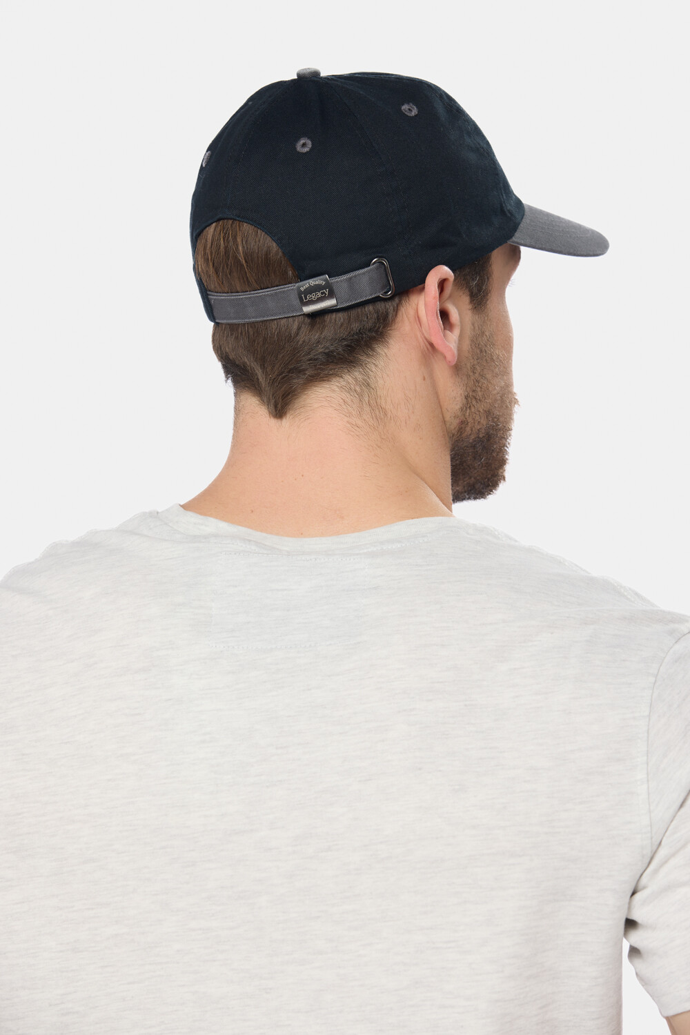 GORRO VISERA DE LONA CON PARCHE TEJIDO Negro