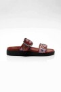REVELRY STUDDED SANDAL Rojo