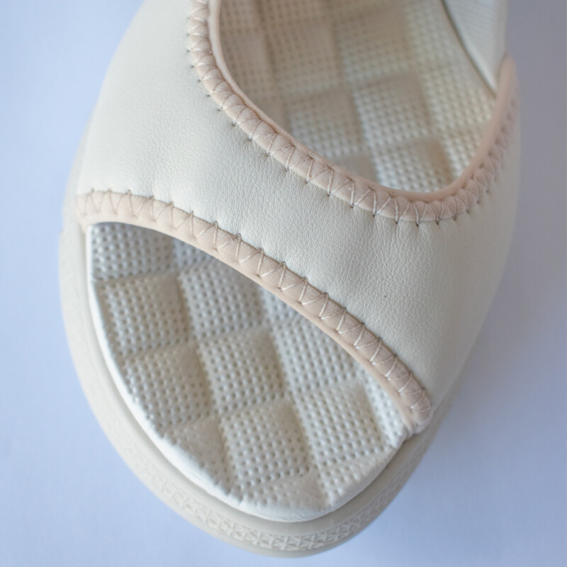 Sandalia de dama Piccadilly OFF WHITE