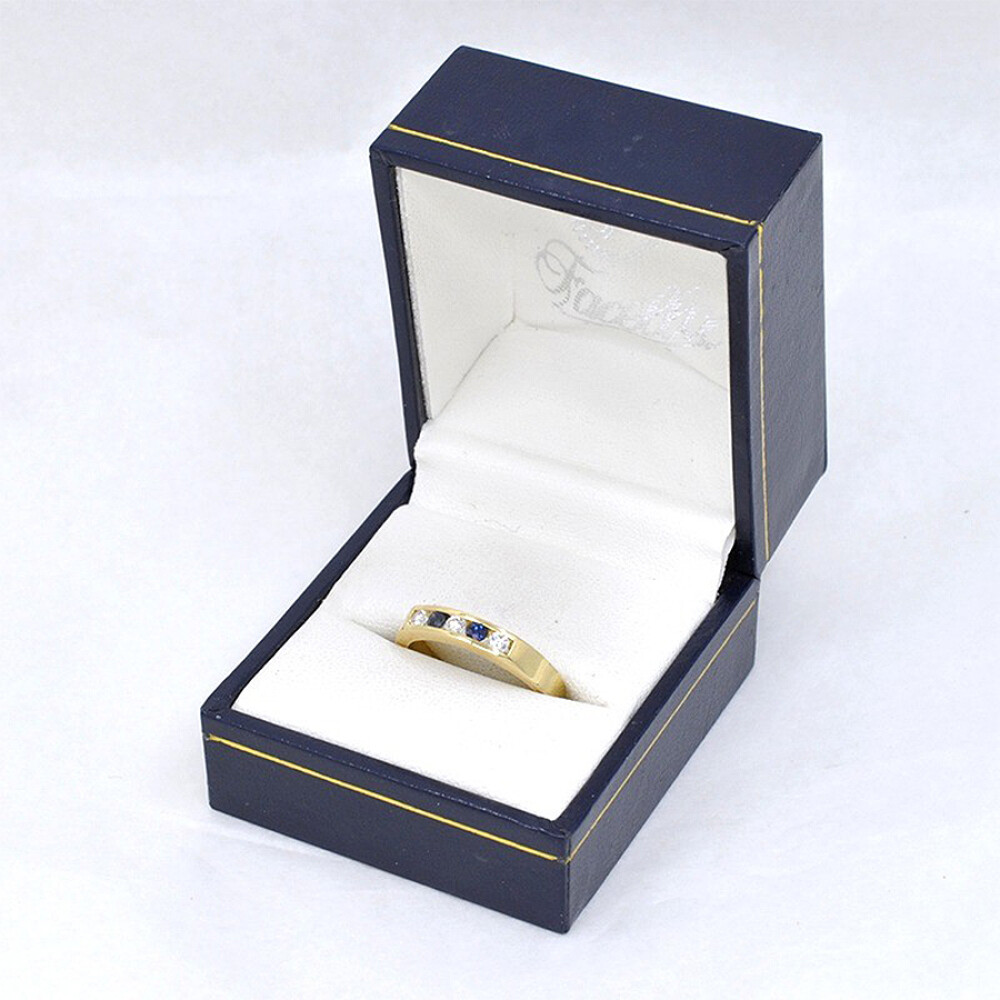 Anillo En Oro 18K Con Zafiros Y Brillantes Anillo En Oro 18K Con Zafiros Y Brillantes