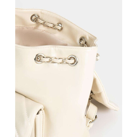 Mochila Puffy Con Solapa Blanco Crudo
