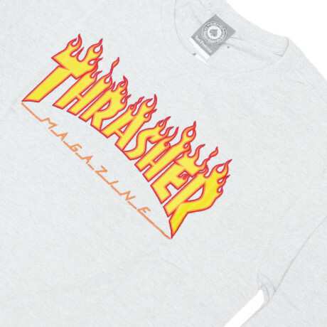 Remera Manga Larga Flame Logo Thrasher - Blanca Remera Manga Larga Flame Logo Thrasher - Blanca