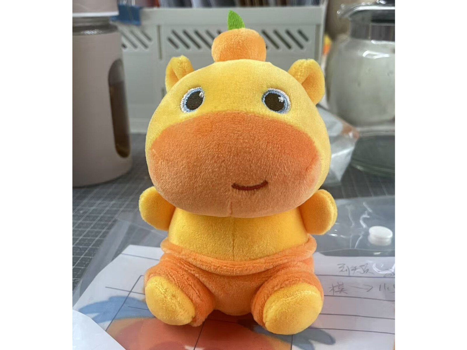 PELUCHE DE 10 CM (LULU ADORABLE SENTADO) 