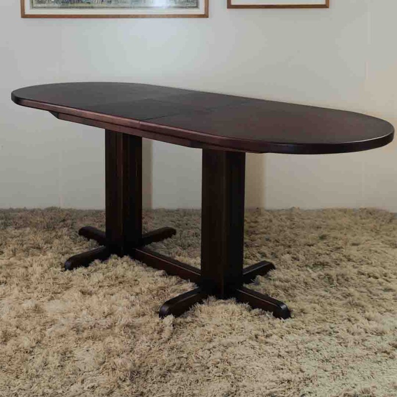 Mesa Oval 1.60 m extensible Mesa Oval 1.60 m extensible