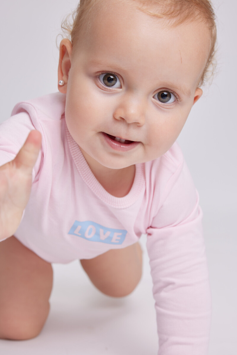 Body estampa Love Rosa