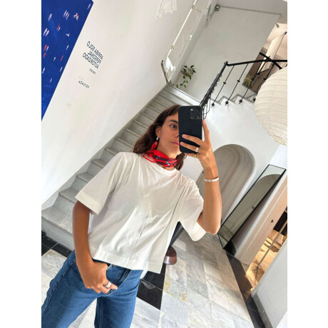 Camiseta Anis White