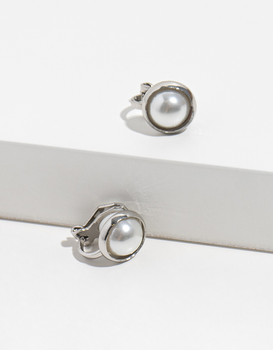 Aros Clip Con Perla 