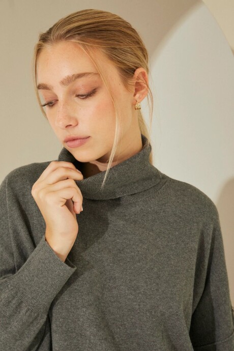 POLERA MALENA GRIS