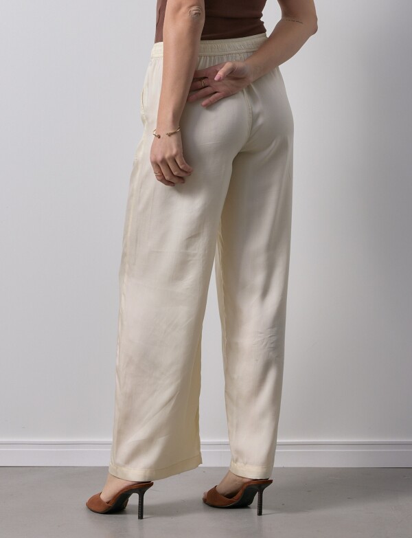 Pantalón Bolsillos BEIGE CLARO