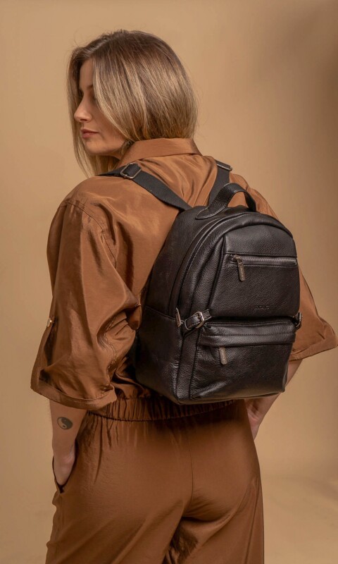 MOCHILA GERANIO NEGRO