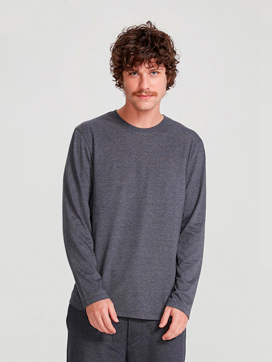 CAMISETA BÁSICA MANGA LARGA - GRIS OSCURO 