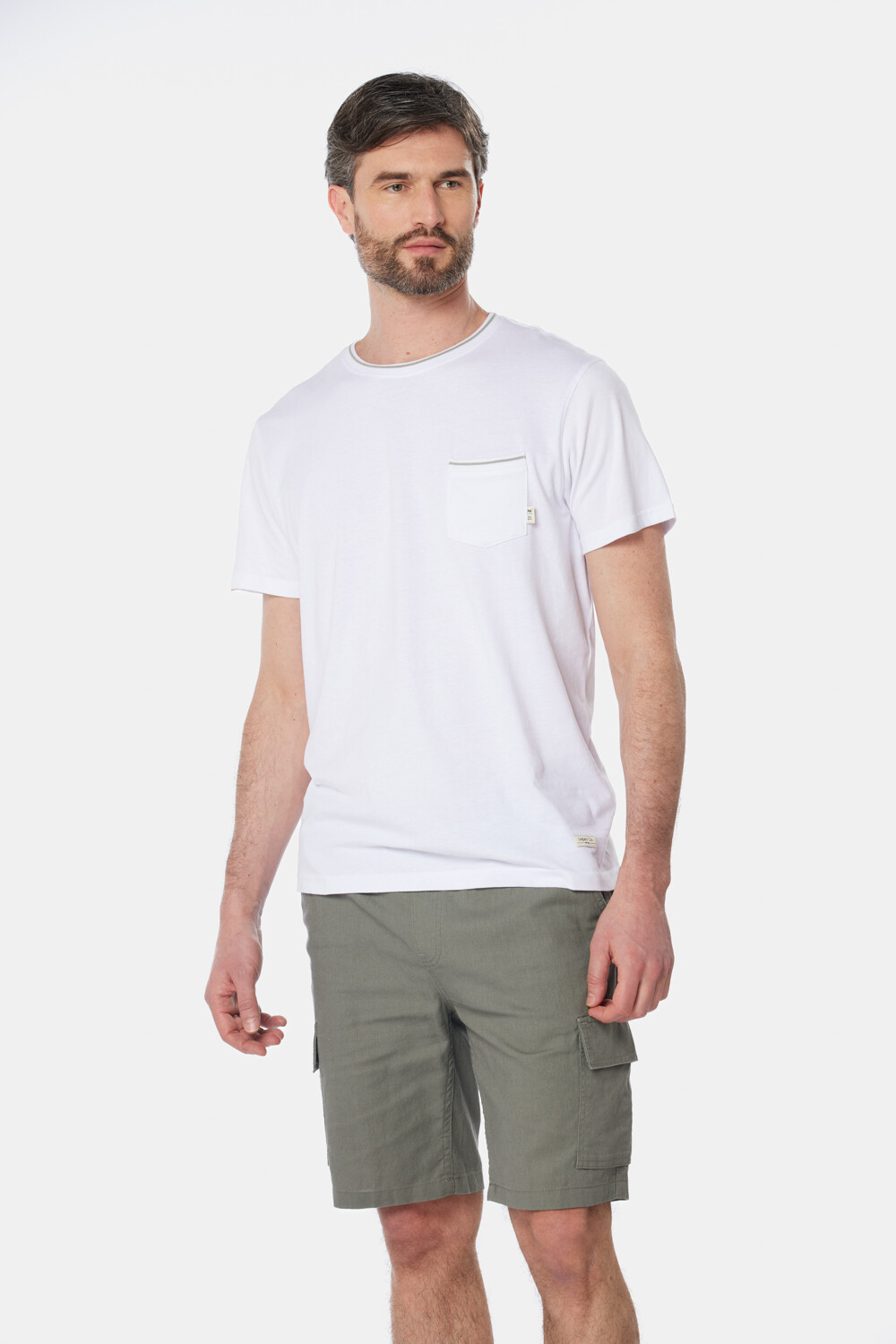 BERMUDA CARGO DE LINO Verde