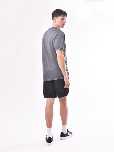 REMERA NIKOLAOS GRIS OSCURO