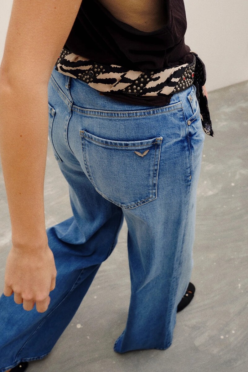 JEAN WEEKEND SKY BLUE Azul