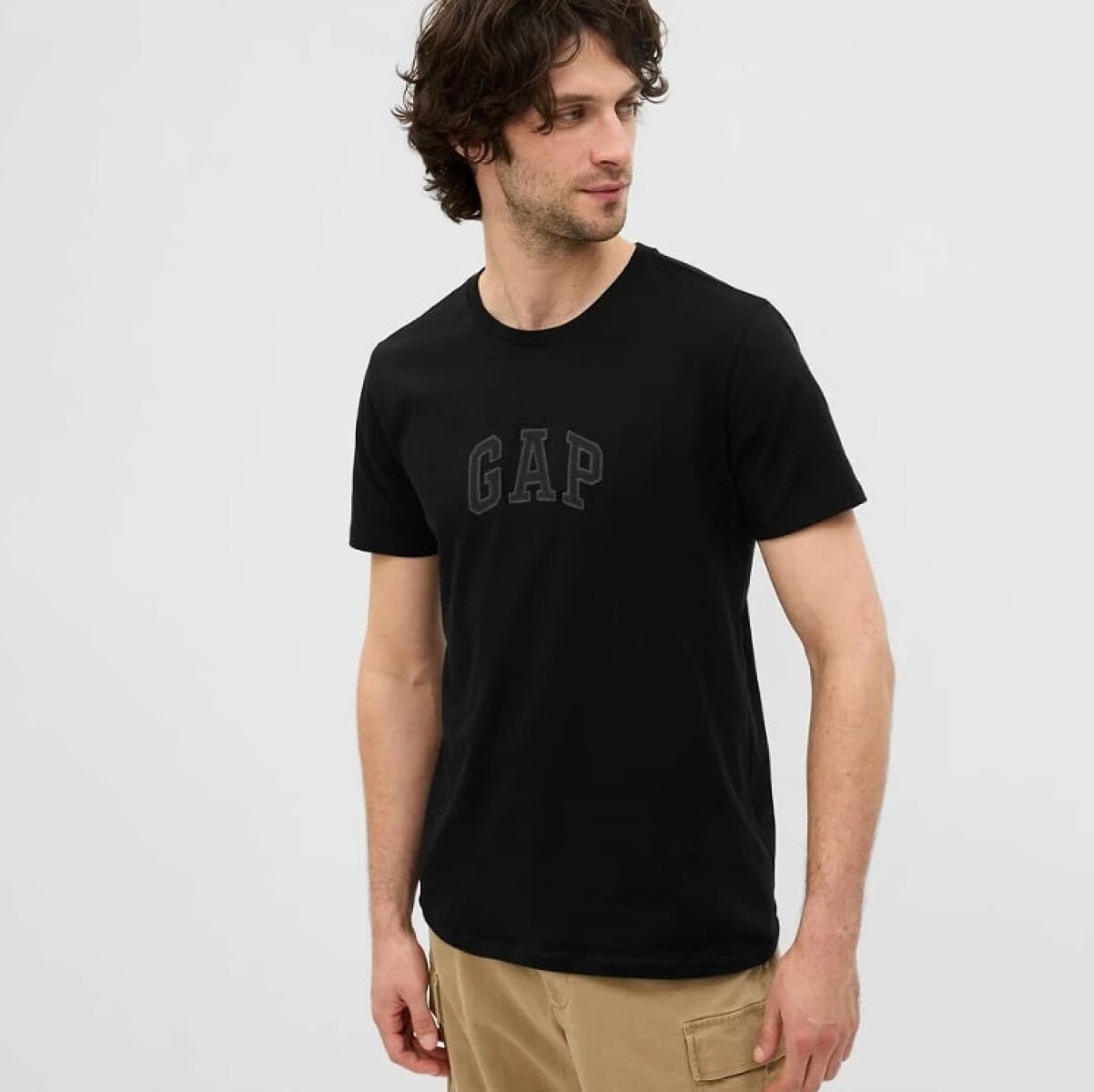 Remera Logo Manga Corta Hombre - True Black 