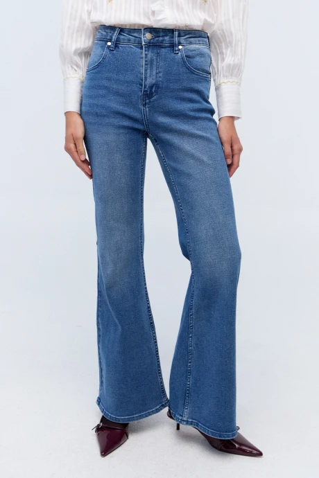 Jean Freda Azul