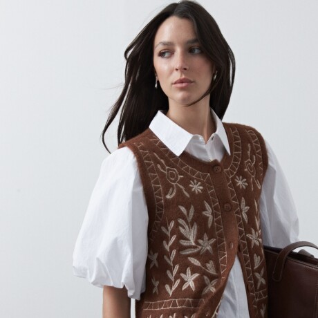 CHALECO LEIA Marrón Corteza