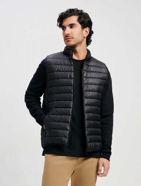 CHALECO PUFFER MODELO COMFORT NEGRO