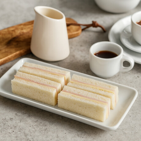 Bandeja Rectangular de Porcelana 36.4 × 13,9 cm Bandeja Rectangular de Porcelana 36.4 × 13,9 cm