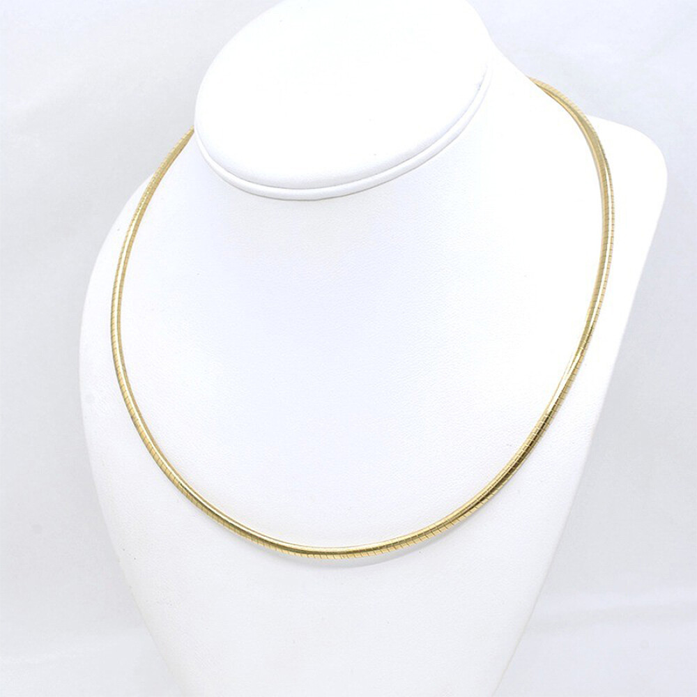 Gargantilla en oro 18k amarillo Gargantilla en oro 18k amarillo