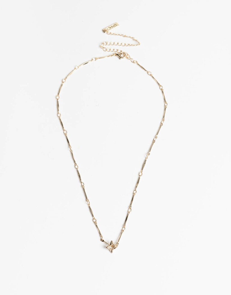 Cadena Corta con Dije Strass Collar Cadena Con Cubic - Dorado