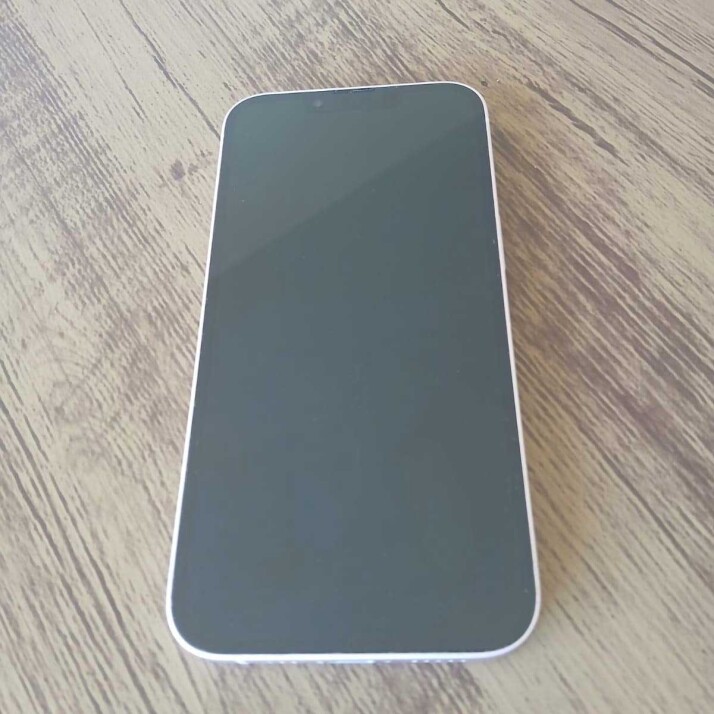 iPhone 13 128GB - Pink iPhone 13 128GB - Pink