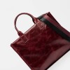 Cartera de Mano Capri En Cuero Liso Bordeaux
