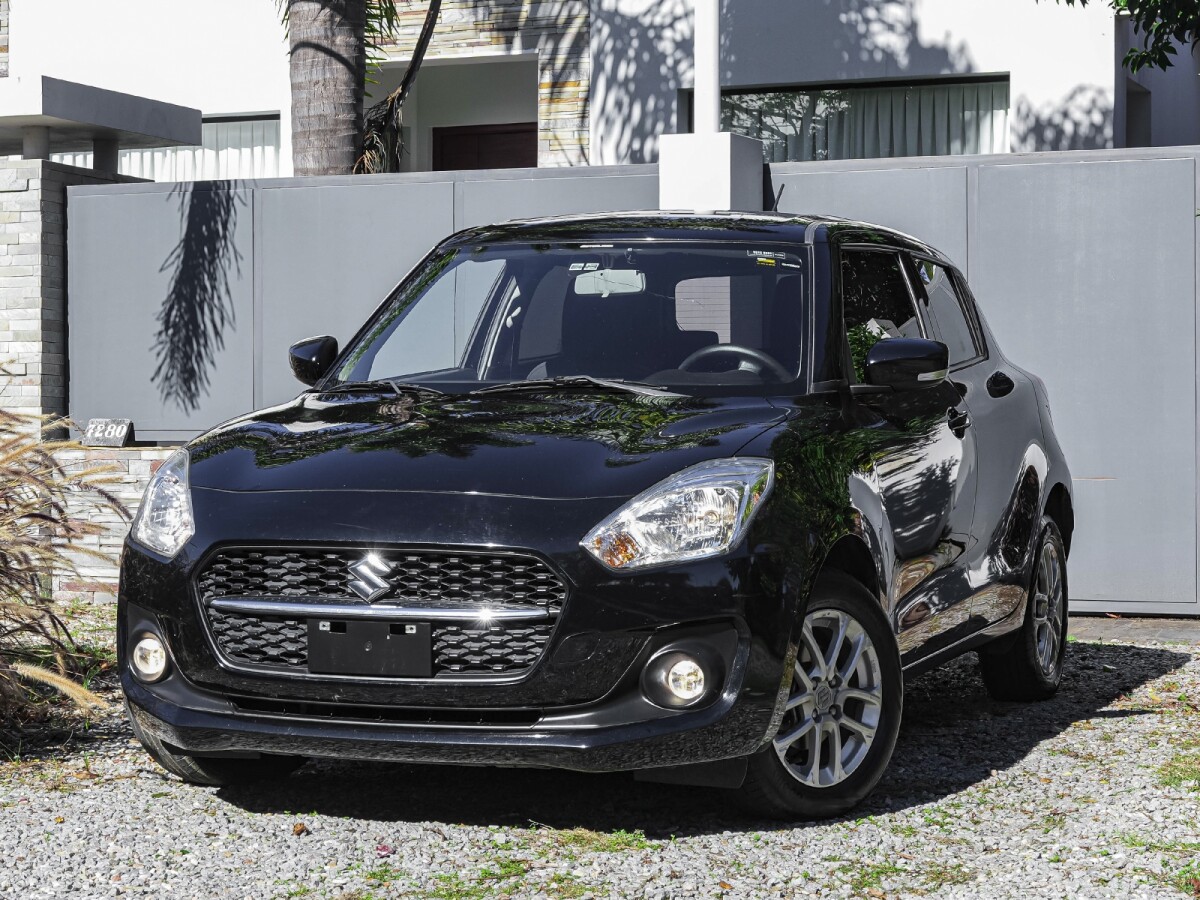Suzuki Swift GL 1.2 EXCELENTE ESTADO! | Permuta / Financia Suzuki Swift GL 1.2 EXCELENTE ESTADO! | Permuta / Financia