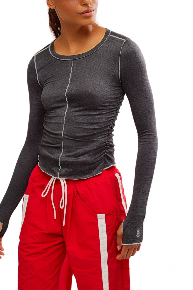 CAMISETA RIGHT ON RUN Negro