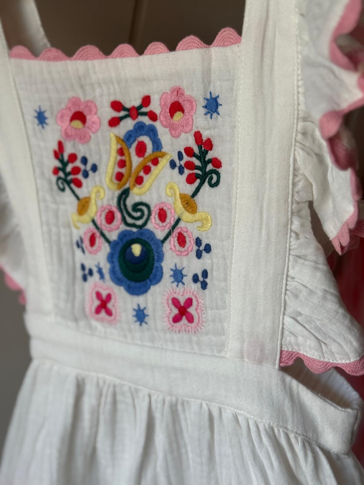 Solera Louise Solera Louise