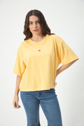 REMERA LOVE YOU AMARILLO