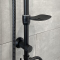 BARRAL CON DUCHA EXTERIOR MODELO CANDIA COLOR NEGRO Barral Con Ducha Exterior Modelo Candia Color Negro