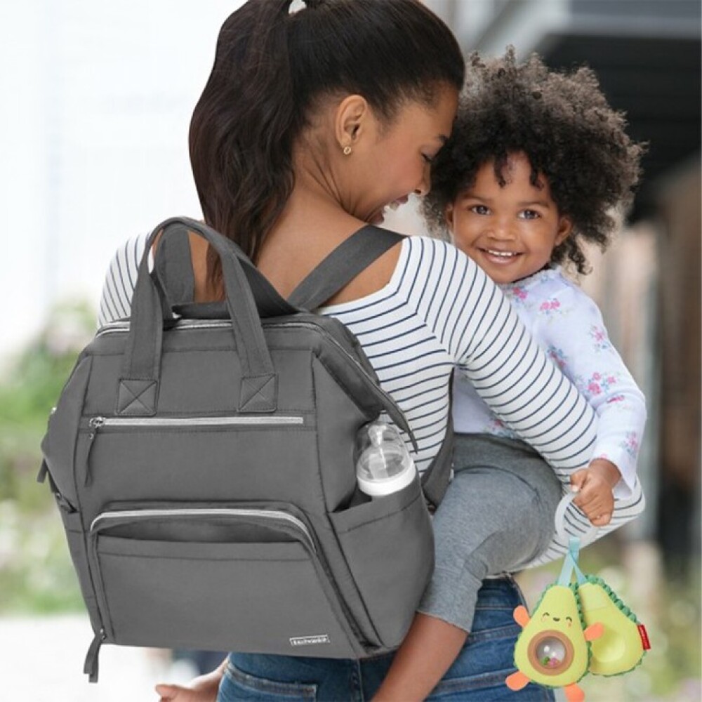 Mochila Maternal Main Frame gris SKIP HOP Mochila Maternal Main Frame gris SKIP HOP