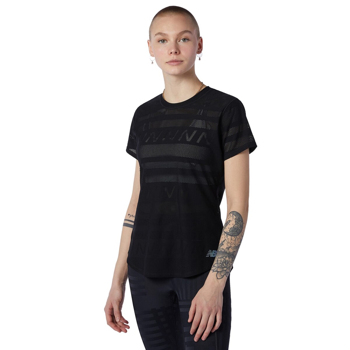 Remera New Balance de Dama - Q SPEED JACQUARD SH - WT13277BK - BLACK 