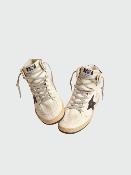 GOLDEN GOOSE - Zapatillas Sky-Star para hombre con firma en el tobillo e inserciones rojas Blanco