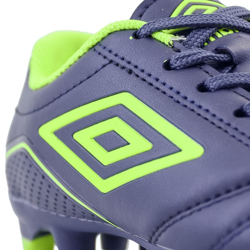Championes Umbro de Fútbol Classico II de Niños - 20206073 Blanco-verde