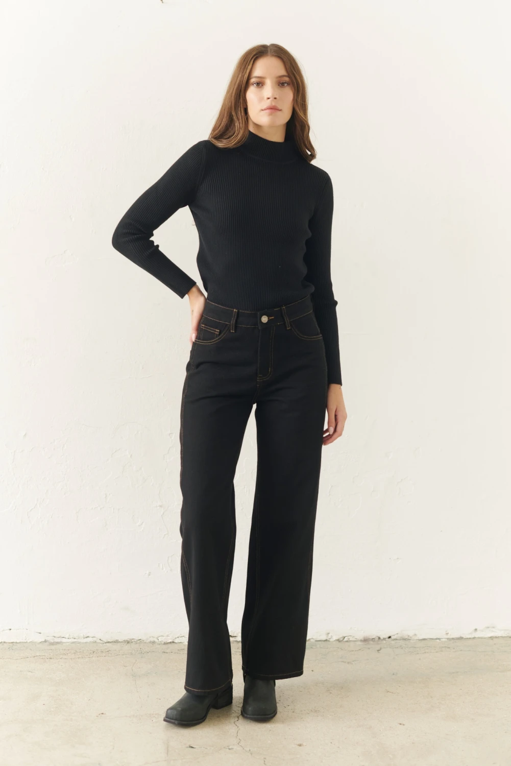 PANTALON ONDAS negro 2