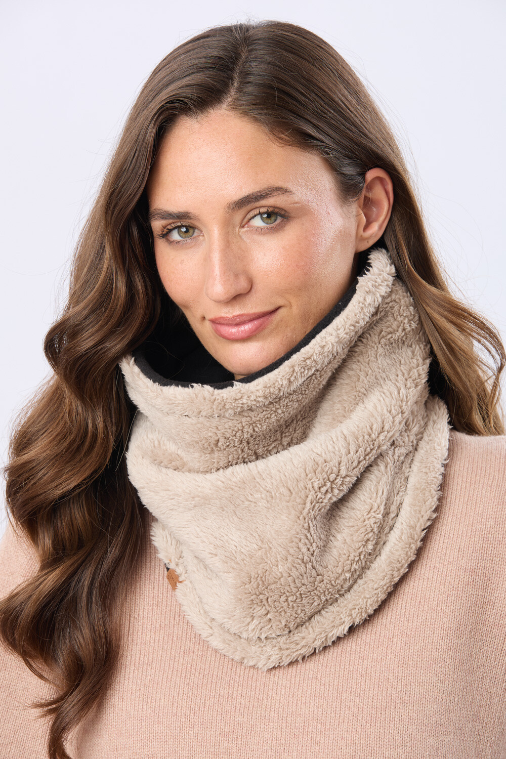CUELLO POLAR Y SHERPA Negro Y Beige