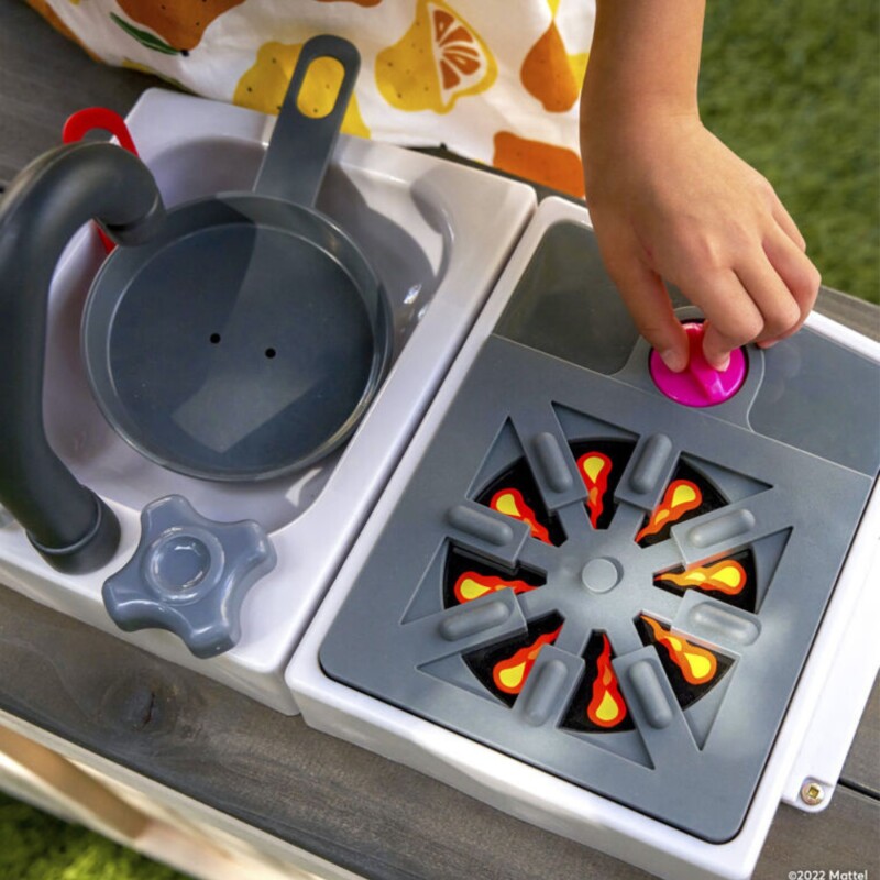 Casita de Juegos de Madera – Estilo Playa con Cocinita y Accesorios Casita de Juegos de Madera – Estilo Playa con Cocinita y Accesorios