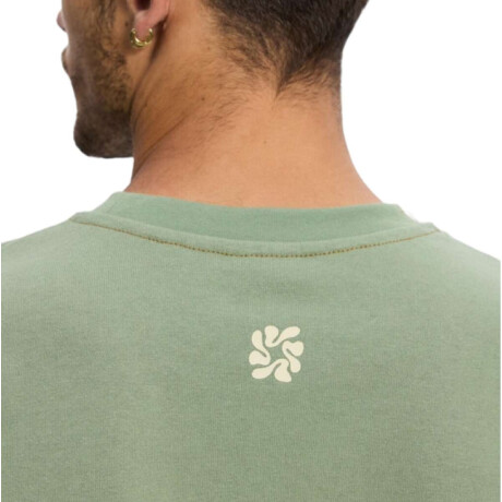 Remera Rhythm Grange Vintage Verde