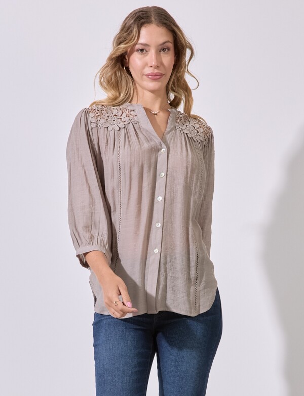 Blusa Crochet KHAKI