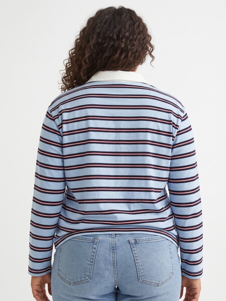 REMERA ALARCON VARIANTE 1 (V)